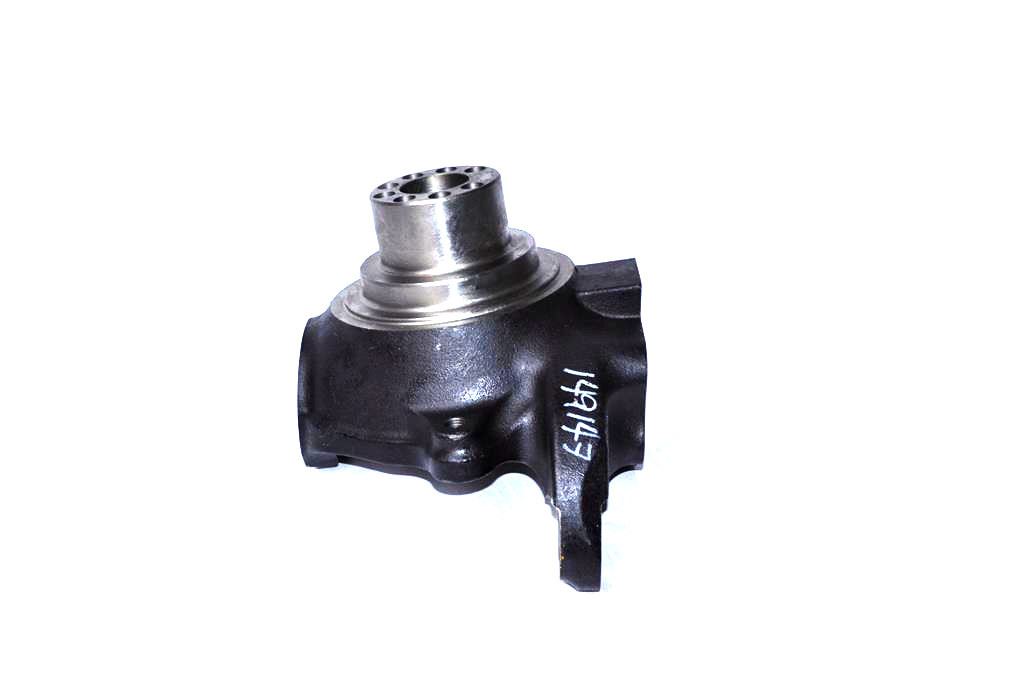 Левая створка Carraro Корпус NH 580SR 590SR B100B
