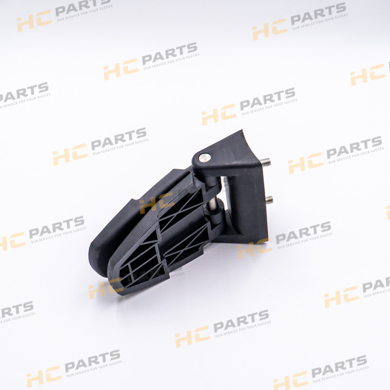 JCB Засовываем дверь в кабину P21